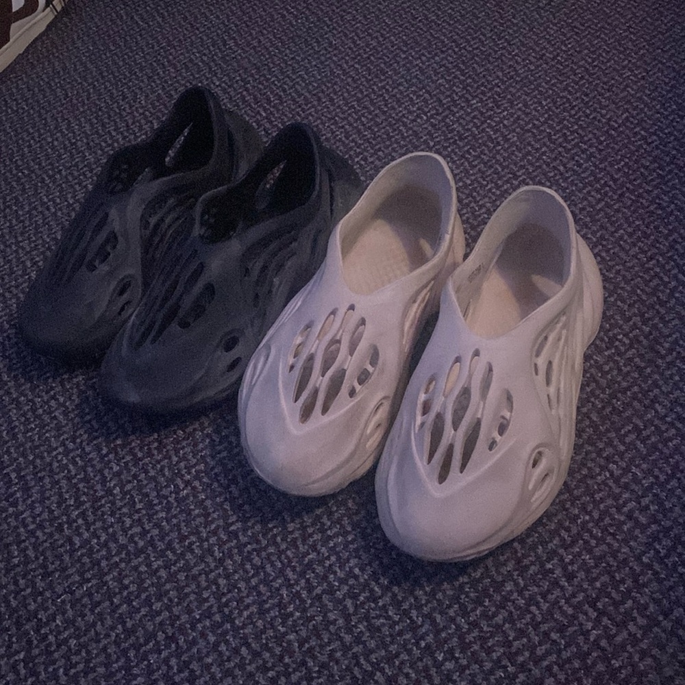 Yeezy foam runners tan and black